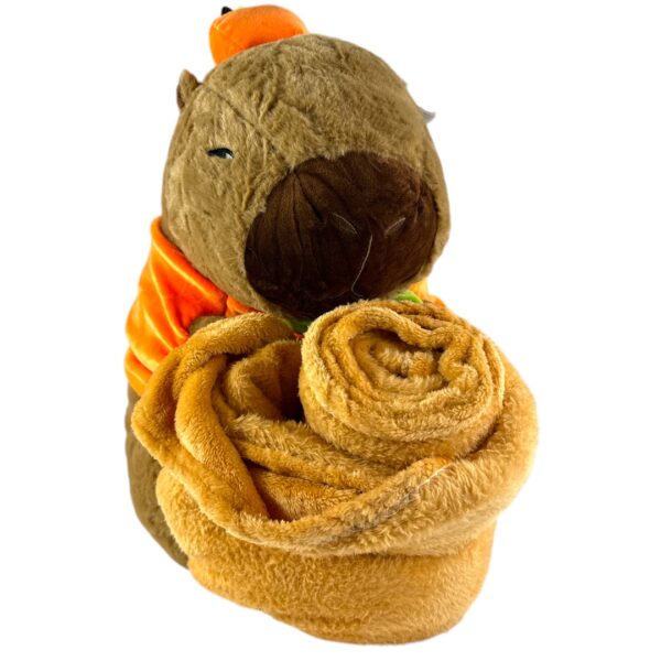 PELUCHE CAPIBARA 40CM CON COBIJA - Imagen 3